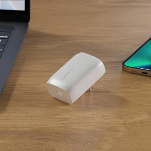 Belkin BoostCharge PD 30W PPS USB-C 3.0 Wall Charger with Lightning to USB-C Cable