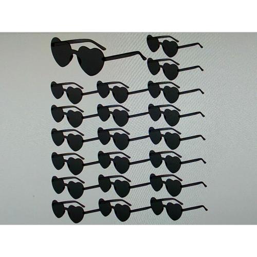konohan Other Accessories HEART SUNGLASSES Home Accessory