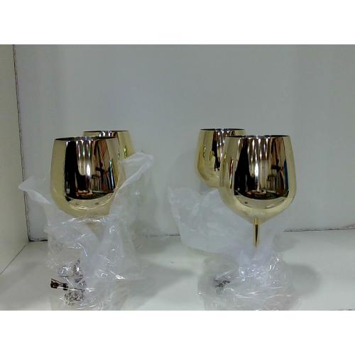Gusto Nostro Stainless Steel Wine Glass - 18 oz Unbreakable Gold Wine Glasses for Travel, Camping and Pool - Fancy, Unique and Cute Portable Metal Wine Glass for Outdoor Events, Picnics (Set of 4)