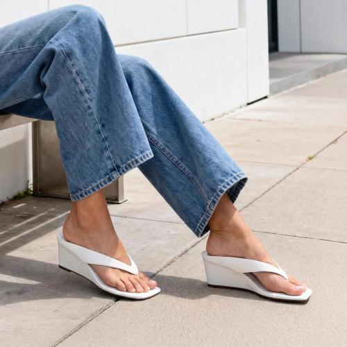SIZE 10❗❗ WHITE❗❗Athlefit Women's Thong Wedge Flip Flops Sandals