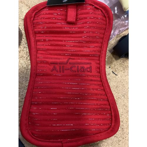 All-Clad Premium Pot Holder, 2 Piece, Chili Red
