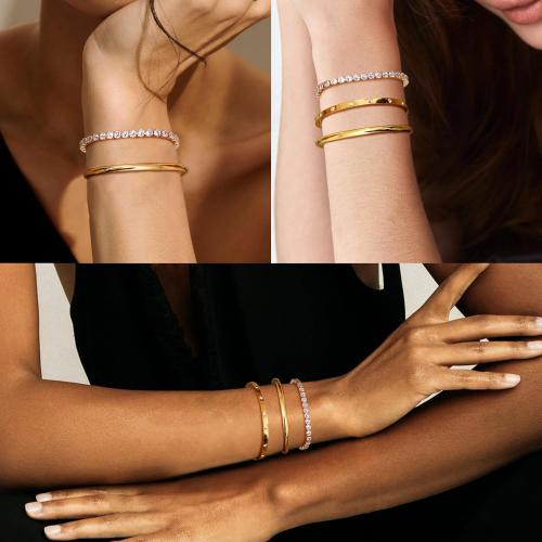 Fansilver 14K Gold Bracelets for Women Trendy Bangle Cuff Chain Bracelets Set Gold Plated Paperclip Bead Tennis Bracelet Chunky Gold Filled Bracelet Stack 3/4PCS