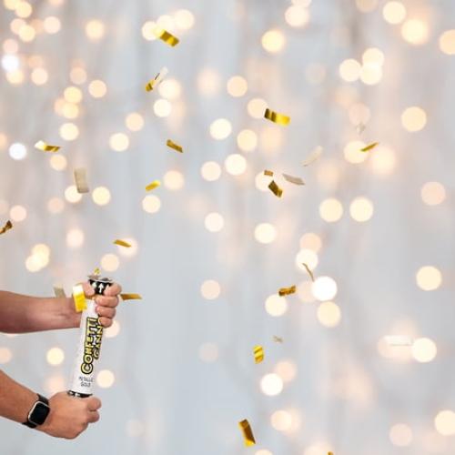 Set of 5 TNT Fireworks, 12 Gold/Silver Paper Confetti Cannon, New Year's