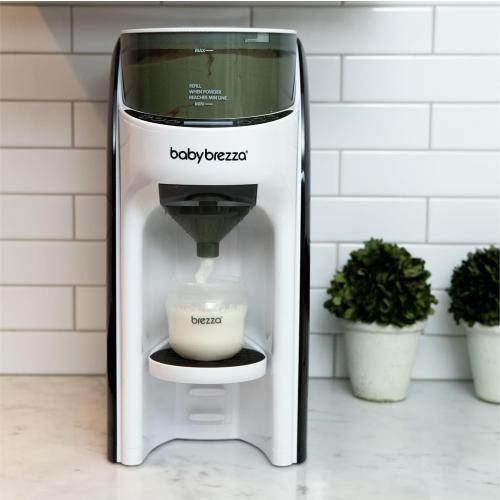 Baby Brezza New and Improved Formula Pro Advanced Formula Dispenser Machine - Automatically Mix a Warm Formula Bottle Instantly - Easily Make Bottle with Automatic Powder Blending, White ❗MAY HAVE MISSING PIECES/NEEDS CLEANING❗