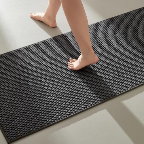 TYUU Bathroom Runner Rugs, Long Bath Mat Runner Washable Thin Quick Dry Low Pile Bathroom Runner Rugs Non Slip, Dark Grey 16x60