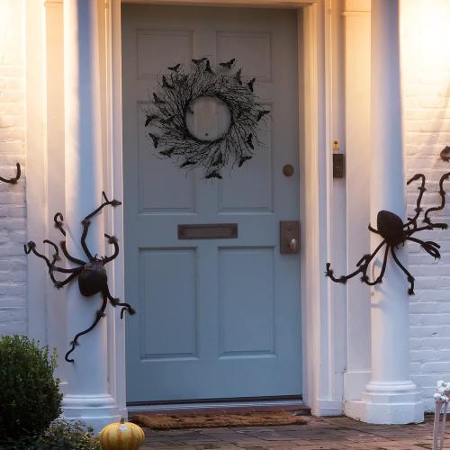 Sggvecsy 17.7Artificial Black Twig Wreath with Glitter Bats - Handmade Sparkling Hanging Decorations for Front Door, Indoor/Outdoor Halloween Party