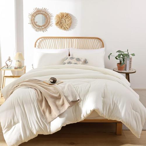 ROSGONIA Alaskan King Comforter, Ivory, 136x120 Soft Bedding Blanket Quilt