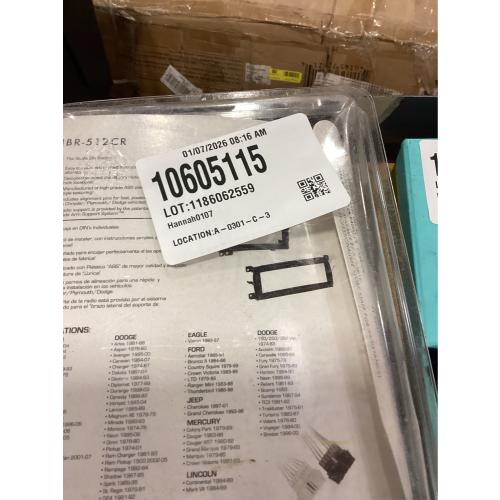 Metra - Installation Kit for Select Chrysler Vehicles - Black
