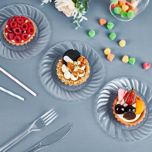 FOCUSLINE 100 Count 6 Inch Clear Plastic Plates, Disposable Heavy Duty Salad Dessert Plates- Premium Hard Plastic Plate Fancy Disposable Clear Plate for Weddings, Parties and Events