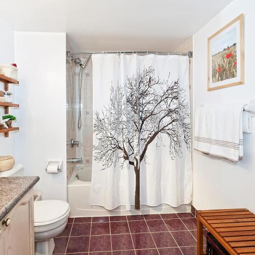 Adjustable Curved Shower Rod, 42-72 inches Extra Wide Shower Curtain Rod, Rust proof, Premium Stainless Steel, Curved Shower Curtain Rod for Bathroom, Need to Drill, Silver