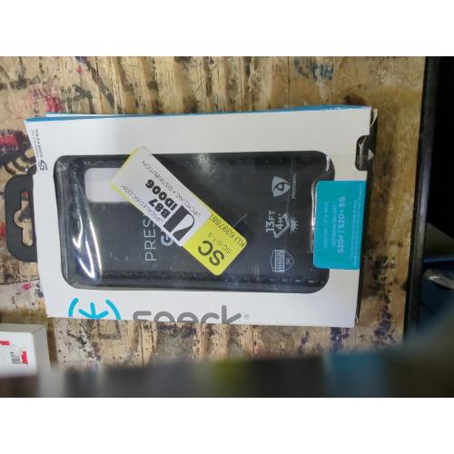 Speck - Presidio Select for Apple iPhone 7  8 and SE (1st  2nd & 3rd Generation) Black
