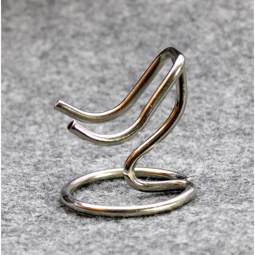 eSplanade Heart Shaped Urn Stand (Silver Color), Stand for Heart Keepsake Urn, Burial Urns, Memorial Keepsake Urns.