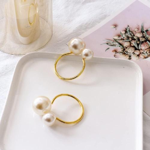Pearl Napkin Rings - Set of 25 Silver Napkin Holder Table Napkin Buckles for Dinning Table Setting Christmas Wedding Party Supplies 2.4 x 1.8