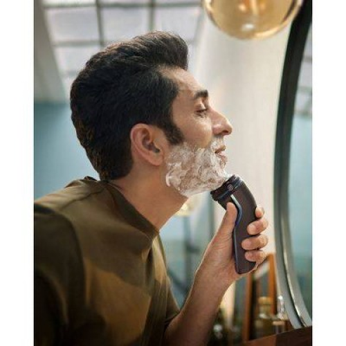 Philips Norelco Wet & Dry Men's Rechargeable Electric Shaver 3600 - S3243/91