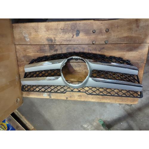 GLK 350 Grill GLK350 Front Grille Bumper for Mercedes Benz X204 Silver ‼️LITTLE DIRTY‼️