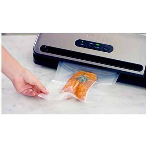 Food Saver FM3945 2-in-1 Vacuum Sealing System