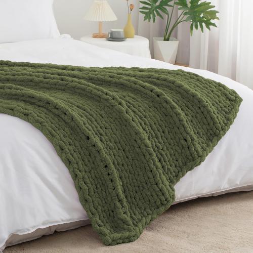Size Large Color Green Chunky Knit Throw Blanket , 100% Handmade with Soft Chenille Yarn, 4.4lbs Thick Cable Knitted Blankets, Large Rope Knot Crochet Throws for Couch Sofa Bed Home Decor, Olive Green