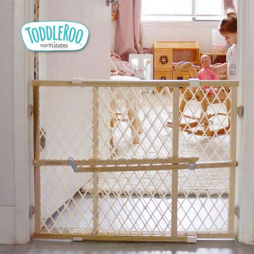 TODDLEROO BY NORTH STATES Diamond Mesh Gate