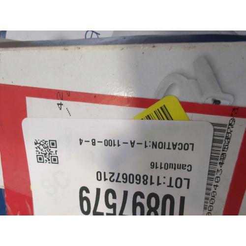 INSIGNIA VGA to HDMI Adapter - Model: NS-PCAVH