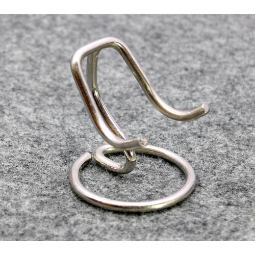 eSplanade Heart Shaped Urn Stand (Silver Color), Stand for Heart Keepsake Urn, Burial Urns, Memorial Keepsake Urns.