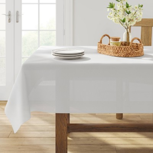 104 x 60 Solid Tablecloth White - Threshold™