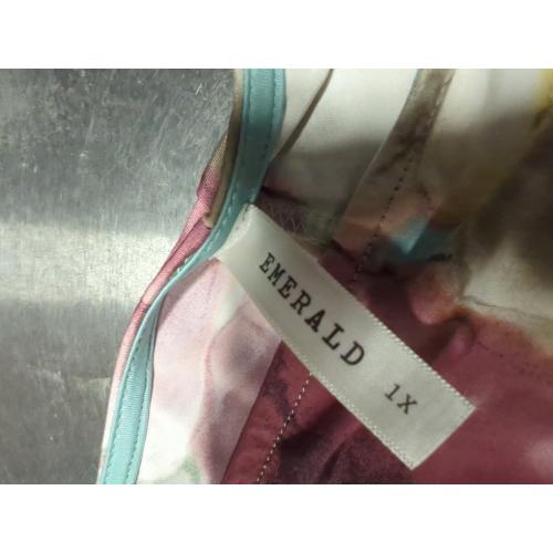 Size 1X Emerald plus size women's top