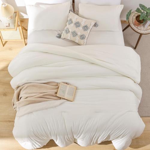 ROSGONIA Alaskan King Comforter, Ivory, 136x120 Soft Bedding Blanket Quilt