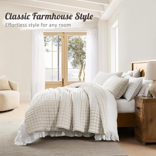 WDCOZY Cloud Soft Quilt Set, Oversized King Size, Ivory, 116x106 inches