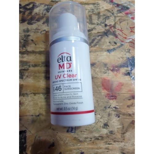 EltaMD UV Clear Face Sunscreen SPF 46, Oil-Free Sunscreen with Zinc Oxide, Dermatologist Recommended