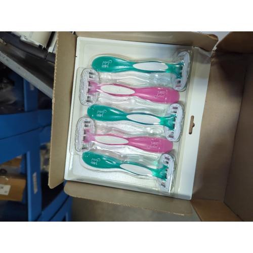 BIC Soleil 5 Sensitive Womens Disposable Razors, 5-Blade, 4-Pack