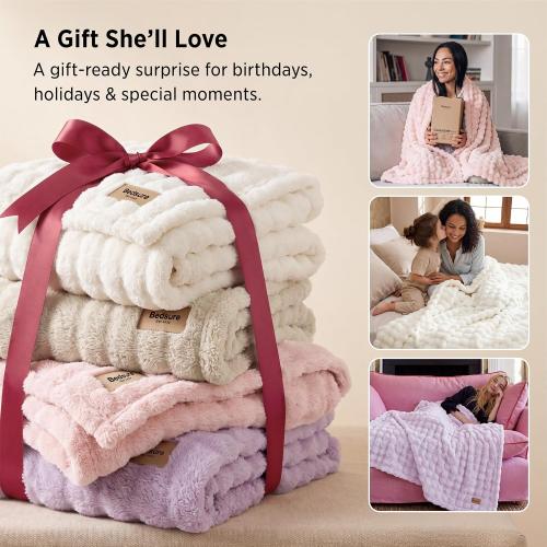 Bedsure Cloud Bubble Throw Blanket, Pink Christmas Decor Gifts, 50×60