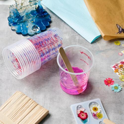 Lilymicky 16 oz Plastic Mixing Cups, 100 Pack 16 oz (500ml) Disposable Measuring Cups with 100 Wooden Mixing Sticks, Can Be Used for Epoxy Resin, Liquid Measuring, Paint, Cooking and Baking