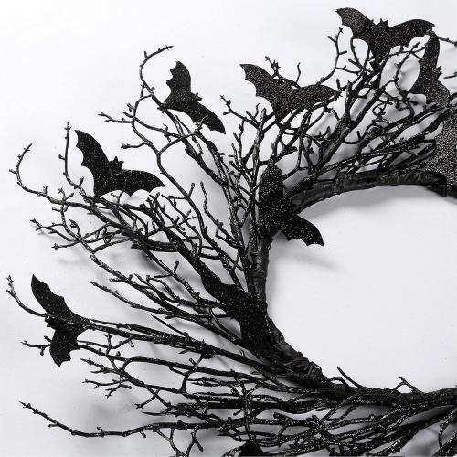 Sggvecsy 17.7Artificial Black Twig Wreath with Glitter Bats - Handmade Sparkling Hanging Decorations for Front Door, Indoor/Outdoor Halloween Party