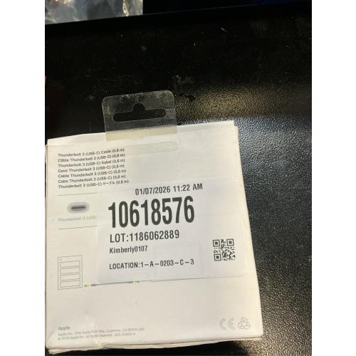 Apple Thunderbolt 3 (USB-C) Cable (0.8m)