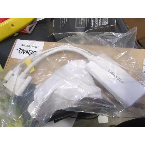 INSIGNIA VGA to HDMI Adapter - Model: NS-PCAVH