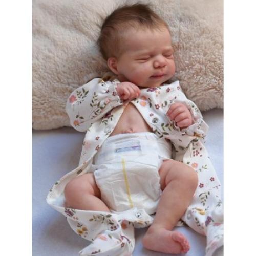 Adorable 19 inch Reborn Baby Doll，Perfect Gift for Children