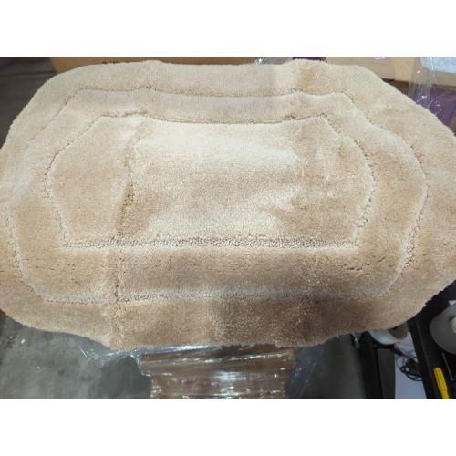 Light Brown Medium Diamond Shaped Mat