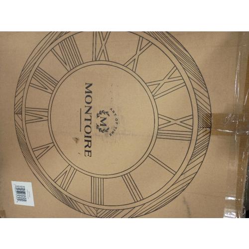 Practical Wooden Farmhouse Wall Clock, Artificial Clock, Suitable for Living Room, Office and Home Decoration(Roman Numeral)