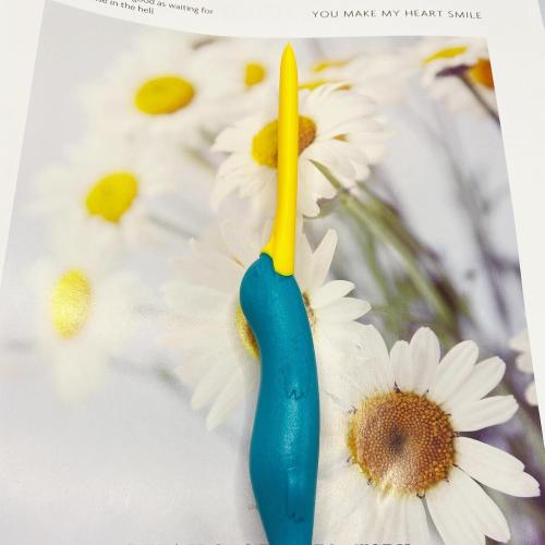Splatypus Jar Spatula for Scooping and Scraping - Unique Fun Cooking Kitchen Gadgets for Foodies - BPA-free & 100% Food Safe - Crepe Spreader, One Sise, Blue, SP-001