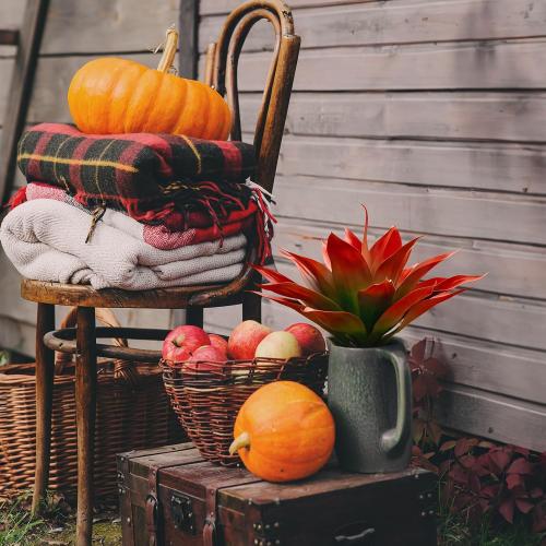 Velener Fake Agave Artificial Plant, Red Fake Plant for Room Decor, Unpotted Faux Agave Stems Plant for Fall Outdoor/Indoor Decor, 14 inches, Set of 2
