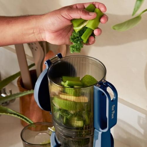 Our Place Cold Press Batch Juicer, Blue