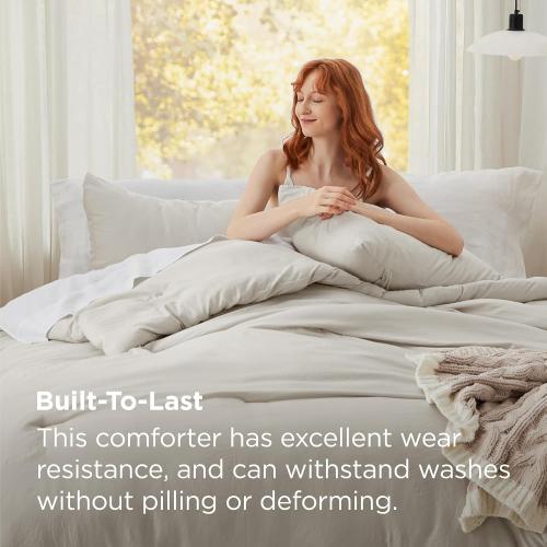 Bedsure Queen Size Comforter Set, Beige Soft Prewashed Bedding for All Seasons, 3 Pieces GentleSoft™ Warm Down Alternative Bed Set, 1 Lightweight Comforter (90x90) and 2 Pillowcases (20x26)