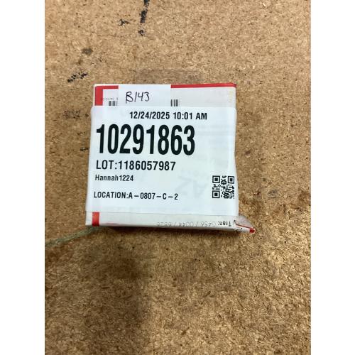 Apple EarPods Headphones with 3.5mm Plug, Wired Ear Buds with Built-in Remote to Control Music, Phone Calls, and Volume