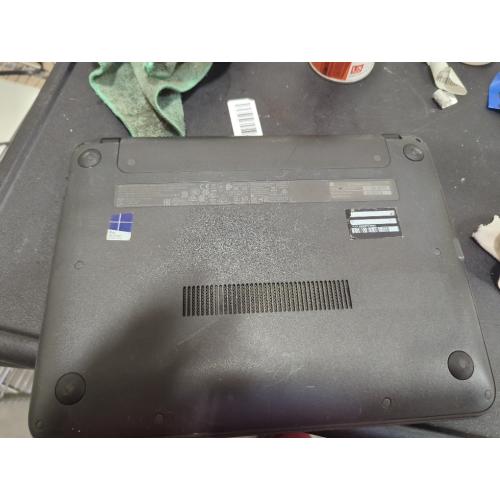 HP ProBook 11 EE G2 Base Model Notebook PC with charger