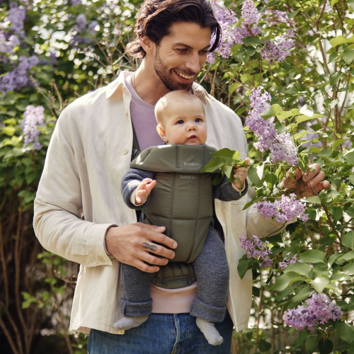 BabyBjorn Mini Baby Carrier Black
