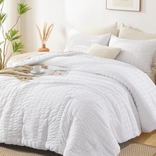 AveLom Seersucker Oversized Queen Comforter Set White (98x98 In), 3 Pieces 100% Soft Washed Microfiber Lightweight Comforter with 2 Pillowcases, All Season Down Alternative Comforter Set for Queen Bed
