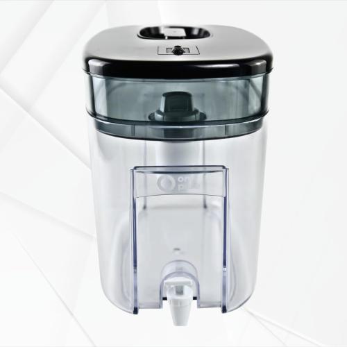 OnlyPure 120 Gallon Long Life 40 Cups Water Filter Pitcher 1 Membrane Filter, IAPMO Certified, 5X Times Lifetime, Reduces 99% Lead, Cadmium, Mercury, PFAS, PFOS, Compatible Brita Long Last Pitcher