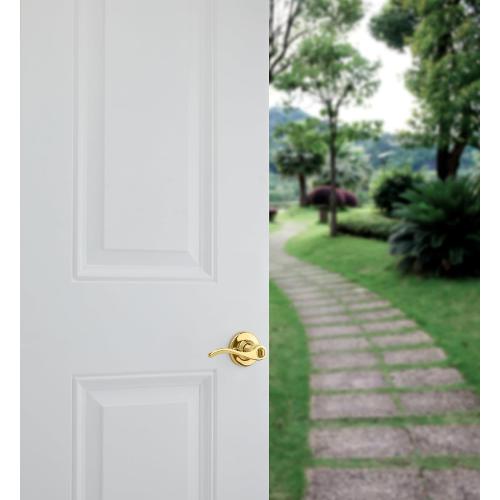 Kwikset Balboa Entry Door Handle with Lock and Key, Secure Keyed Reversible Lever Exterior, for Front Entrance and Bedrooms, Polished Brass, Pick Resistant Smartkey Rekey Security