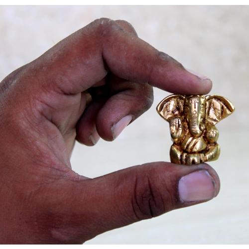 eSplanade Brass Ganesha Idol for Car Dashboard God Idol - 2 Inches Ganesha Murti for Desk Decor, Ganapati Statue, Ganapathi Sculpture | Antique Decor Item | Home Decor Gift Showpieces