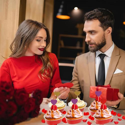 CIEOVO 28 Pack Heart Shaped Cake Pans with Spoons Baking Kit, 255ml/8.7oz Disposable Red Cake Pans with Lids Aluminum Heart Cake Pans for Valentine's Day Mother's Day Wedding Bridal Shower Baking
